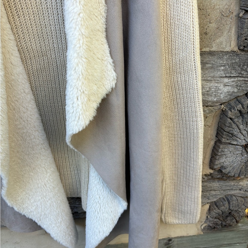 Napa Valley Cream Knit Sweater with Suede and Faux Fleece Open Front Cardigan PL - Picture 3 of 12